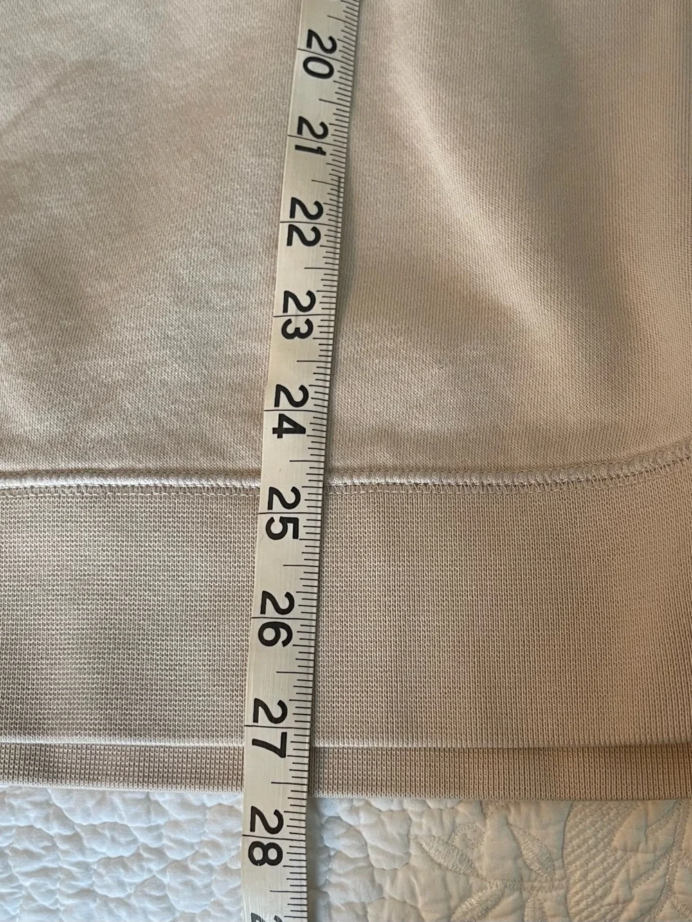 Women’s Banana Republic Cream Sweatshirt with Monogram - Picture 5 of 5